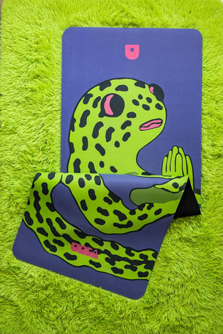 Praying Frog ANIMATES Mat